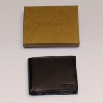 Meeste rahakott Larsen 118 must | Larsen