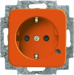 Shuttered. With screwless terminals. DP (2 P + E) With transparent lens. LED colour green. 2CKA002013A5283 | 4011395100646
