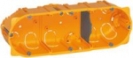 Flush mounting box Batibox - 3 gang German std - depth 50 mm - dry partitions 080053 | 3245060800536