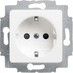 With screwless terminals. DP (2 P + E) With cover 50 x 50 mm. Suitable for cut-outs (50 x 50 mm) of the trunking covers from Ackermann and Tehalit. 2CKA002011A2829 | 4011395567005