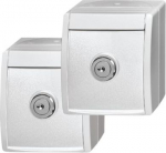 With 2 identical security locks in hinged lids.   Lockable, incl. 2 identical keys.   Cannot be screwed on or dismounted in closed condition. Approx. 200 different locks (unsorted). 2CKA002083A0836 | 4011395094662