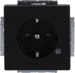 Shuttered. DP (2 P + E) With transparent lens. LED colour green. 2CKA002013A5330 | 4011395130018