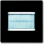 Movement detector with up to 4 channels. The bus can be connected via enclosed terminal block. With integrated KNX bus coupler. 2CKA006132A0381 | 4011395211328