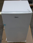 SALE OUT. Midea MDRD142FGE01 Refrigerator, E, Freestanding, Larder, Height 86 cm, Fridge net 93 L, White | Midea | Refrigerator | MDRD142FGE01 | Energy efficiency class E | Free standing | Larder | Height 86 cm | Fridge net capacity 93 L | 41 dB | Wh ...