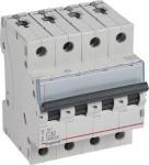 MCB TX 6000 - 4P - 400 V - 32 A - C curve - prong-type supply busbars 403629 | 3245064036290