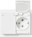There are terminals for each contact of the socket outlet for max 4 rigid wires. No X-terminals. The socket outlet insert without the cover plate is screen-protected. 2TKA00004811 | 6438199009186