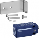 Door switch for SPACIAL WM enclosure. N/C contact (on lock), 10A/500 V.. range of product: Lighting and power sockets - accessory / separate part type: door switch - device application: multi-purpose - mounting location: enclosure - product compatibi ...