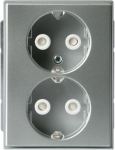 There are terminals for each contact of the socket outlet for max 4 rigid wires. No X-terminals. The socket outlet insert without the cover plate is screen-protected. 2TKA00000441 | 6438199001517
