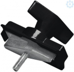 Mechanical luminaire adapter for the 240V 3-phase track system. Available in various colour versions, the adapter contains a hole for pendant luminaires with steel rope suspension. 175210 | 4024163161770