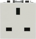 Color: White.   Rated voltage: 250 Vac   Rated current: 13A   Type G: 2P + E   Without switch   Shuttered for child safety   Screw terminals   Size: 2 modules. 2CLA223700N1101 | 8427238082707