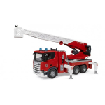 Bruder Scania Super 560R Feuerwehr mit Drehleiter, Wasserpumpe, Light