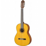 Yamaha CG142S Solid Spruce Top Classical Guitar In Natural finish Klassikaline kitarr 4/4