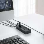 &Uuml;leminek Orico  Black \ 7 ports