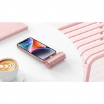 V&auml;line aku Veger  Powerbank Veger PlugOn (W0573) PD QC3.0 2,4A 12W 5000 mAh with a built-in connector USB C pink