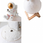 &Otilde;uevalgustid OEM  Moon table lamp / humidifier ASTRONAUT sitting Art Deco (model 5) AFSH