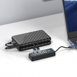 &Uuml;leminek Orico  Black \ 4 ports