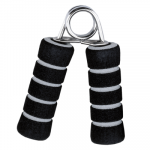 K&auml;e- ja k&auml;elaba treener Mambo Max vahtkummist k&auml;epide