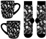 HARRY POTTER &ndash; Dark Mark &ndash; kruus 315 ml ja sokid suurusega 36&ndash;41