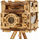 Cluebox - Escape Room in a Box - Sherlock's Camera