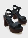 CAPONE OUTFITTERS - Naiste sandaalid