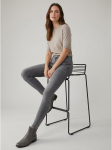 GUESS - Kitsenevad naiste teksad