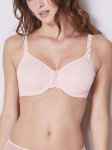 SIMONE PERELE - Naiste rinnahoidja