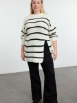 TRENDYOL PLUS SIZE - Naiste kampsun