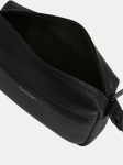 CALVIN KLEIN - Meeste k&auml;ekott