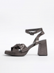 V BY VERY - Naiste k&otilde;rge kontsaga sandaalid