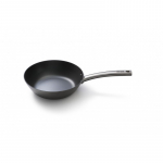 S&uuml;sinikterasest WOK-pann Skottsberg 28cm