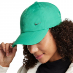 Tennisem&uuml;ts Nike Dri-Fit Club Unstructured Metal Swoosh Cap - Roheline