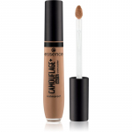 essence CAMOUFLAGE+ MATTE Vedel peitekreem mati efektiga varjund 180 8 ml