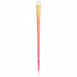 essence BRUSH IT LIKE IT'S ART eyeshadow brush Lauv&auml;rvipintsel 01 Throwing A Little Color 1 tk