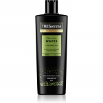 TRESemm&eacute; Flawless Waves Niisutav &scaron;ampoon lokkis ja lainelistele juustele 400 ml