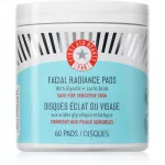 First Aid Beauty Facial Radiance Pads Koorimispadjakesed kirgastava ja siluva efektiga 60 tk