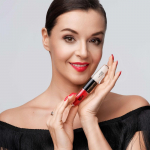 Dermacol 16H Lip Colour Kauap&uuml;siv huulepulk ja huulel&auml;ige varjund 23 Mocha Brown 2x4 ml