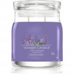 Yankee Candle Lilac Blossoms l&otilde;hnak&uuml;&uuml;nal I. Signature 368 g