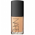 NARS Sheer Glow Foundation Niisutav jumestuskreem varjund STROMBOLI 30 ml