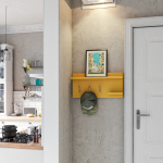 Riidenagi seinale Asir kollane