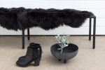 Suur pleed kunstkarusnahk 180x55 must
