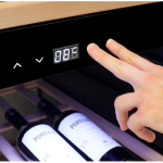Caso Veinijahuti WineExclusive 66 00726, 178l, 66 pudelit, 2 temperatuuritsooni, kompressoritehnoloogia, must