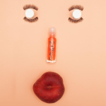 Nailmatic Kids ROLLPECHE, laste huulel&auml;ige, 6,5 ml, virsik, vitamiinid, looduslik, alates 3 eluaastast