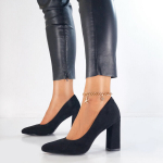 Kontsakingad Sergio Leone, mustad