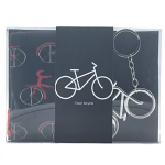 Originaalsed sokid ja stiilne v&otilde;tmehoidja kinkekarbis Jalgratas