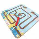 Puidust arendav m&auml;nguasi - lab&uuml;rint