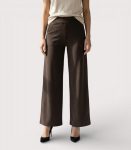 Kangast p&uuml;ksid Jacqueline De Yong