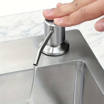 Sisseehitatud N&otilde;udepesuvahendi Dosaator Kraanikausi Sisse, Mahutavus 11.15oz., &Scaron;lifuotas sidabras