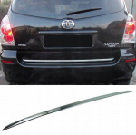 Toyota COROLLA VERSO II - KROMEERITUD LAMPIDE LISTEERIMINE