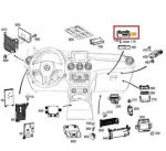 Mercedes A-klass W176 Becker Map Pilot navigatsioonihoidik originaal A1728100011