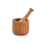 Edhas akaatsiapuidust uhmri ja nui komplekt, sobib suurep&auml;raselt &uuml;rtide, k&uuml;&uuml;slaugumaitseainete jahvatamiseks, k&ouml;&ouml;gividinad (uhmer 10,16 cm x 7,62 cm, nui - 13,97 cm)
